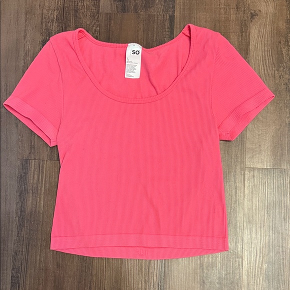 SO Hot Pink Ribbed Crop Top - Picture 1 of 3
